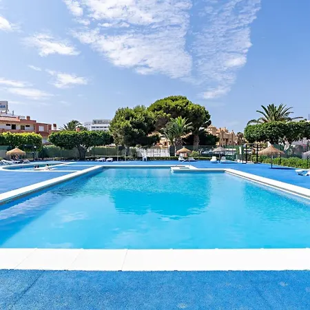 Capri - Pueblo Italia Apartment